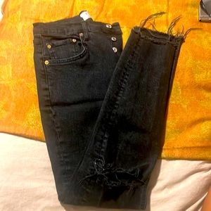 FREE PEOPLE RIPPED BLACK DENIM